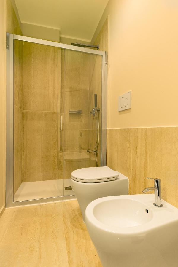 Hl Suite - Duomo, Galleria Unione 5 Milan Bagian luar foto